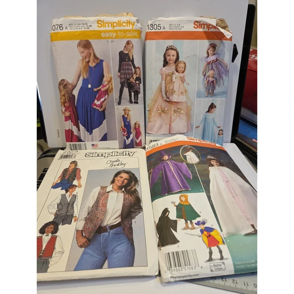 Simplicity‎ Lot,1, Butterick, Mom, Daughter, & Dress Up